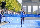 Kosmiczny maraton w Berlinie! Niesamowita Tigist Assefa miażdży rekord świata