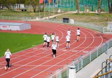 Jakie są zasady korzystania ze stadionu na „Nowej Skrze”?