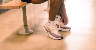 Debiutuje New Balance FuelCell Rebel v5. Wygląda na szybki i taki właśnie jest