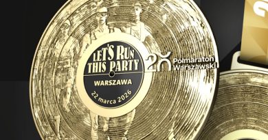 Medal 20. Półmaratonu Warszawskiego jak winylowa płyta