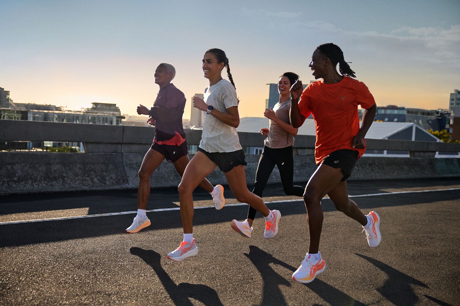 ASICS stawia na energię porannego biegania