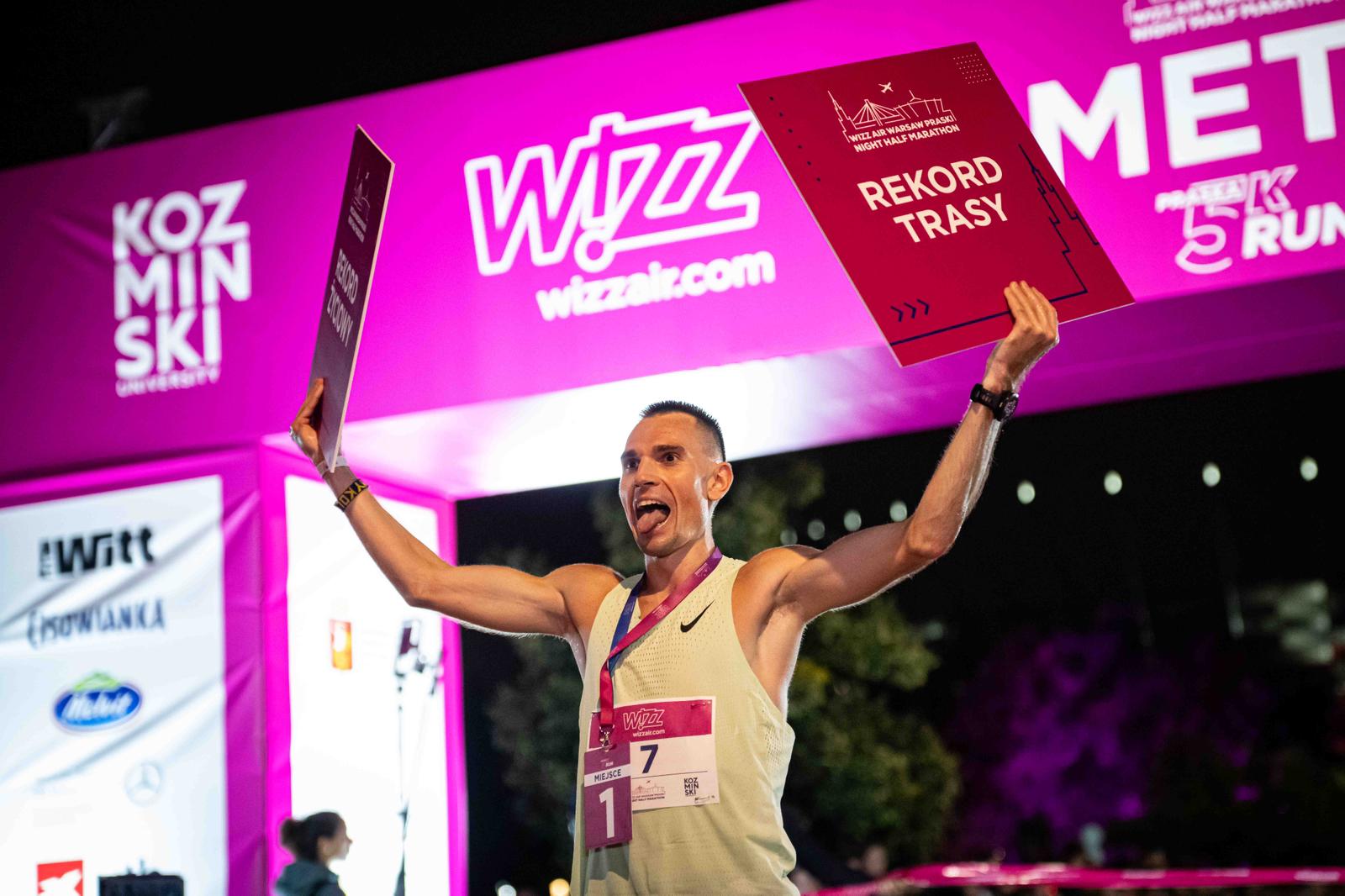 Mocna elita Wizz Air Warsaw Praskiego Night Half Marathonu i Praskiej 5K Run