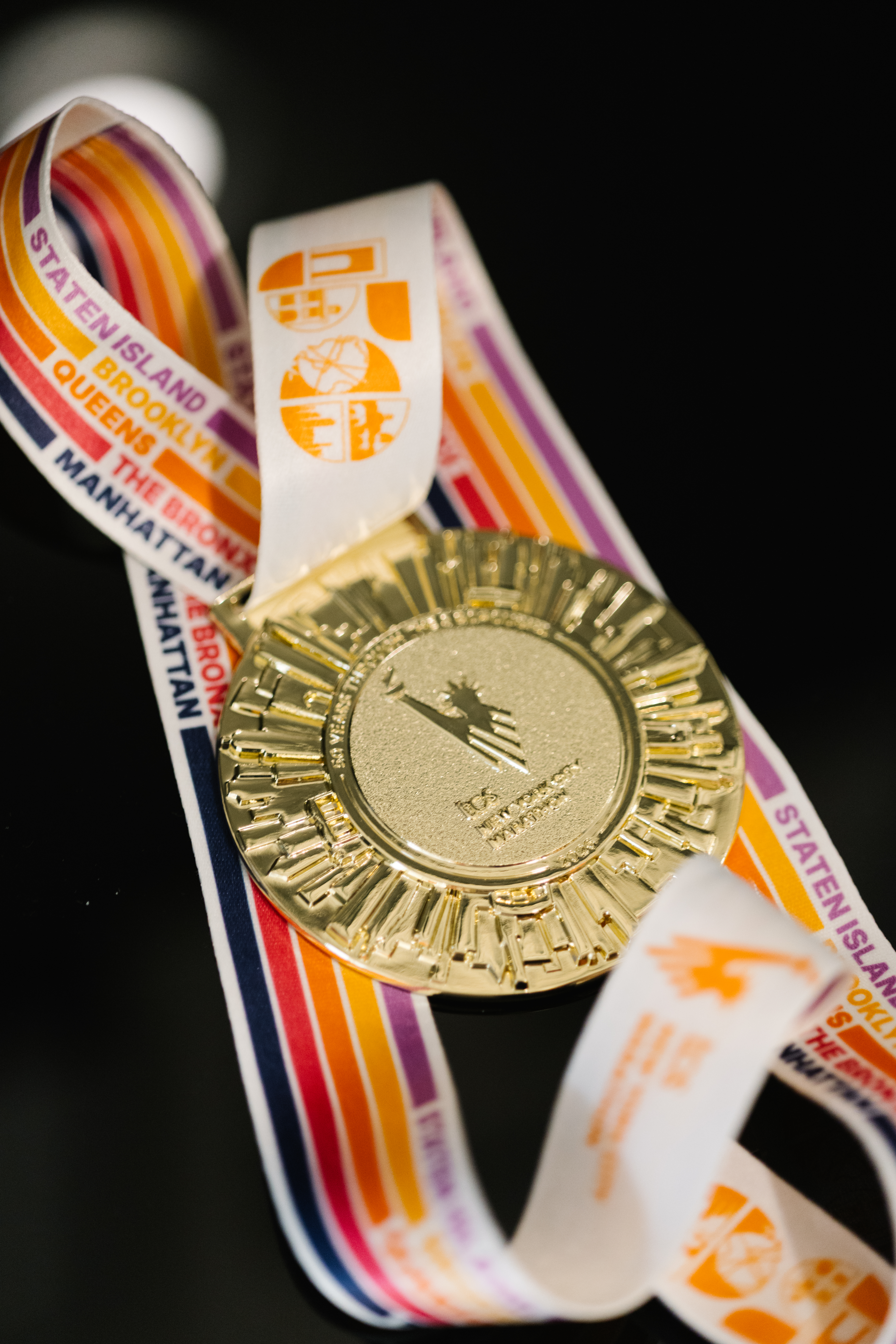 Nowy Jork pokazał medal na jubileuszowy maraton
